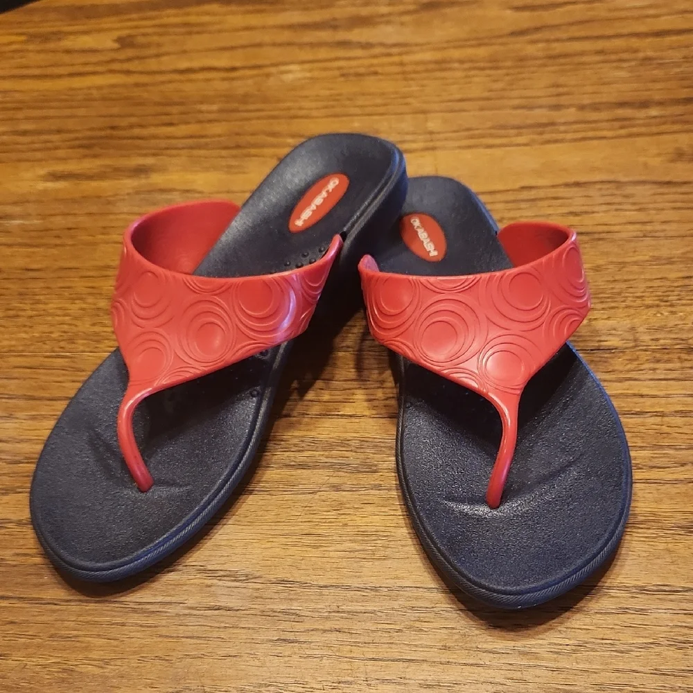 Okabashi Red Navy Flip Flops Size Large